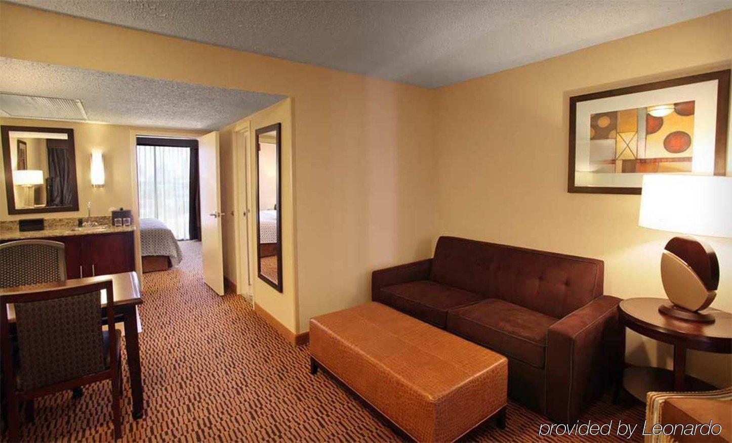 Embassy Suites By Hilton Dallas Market Center Habitación foto